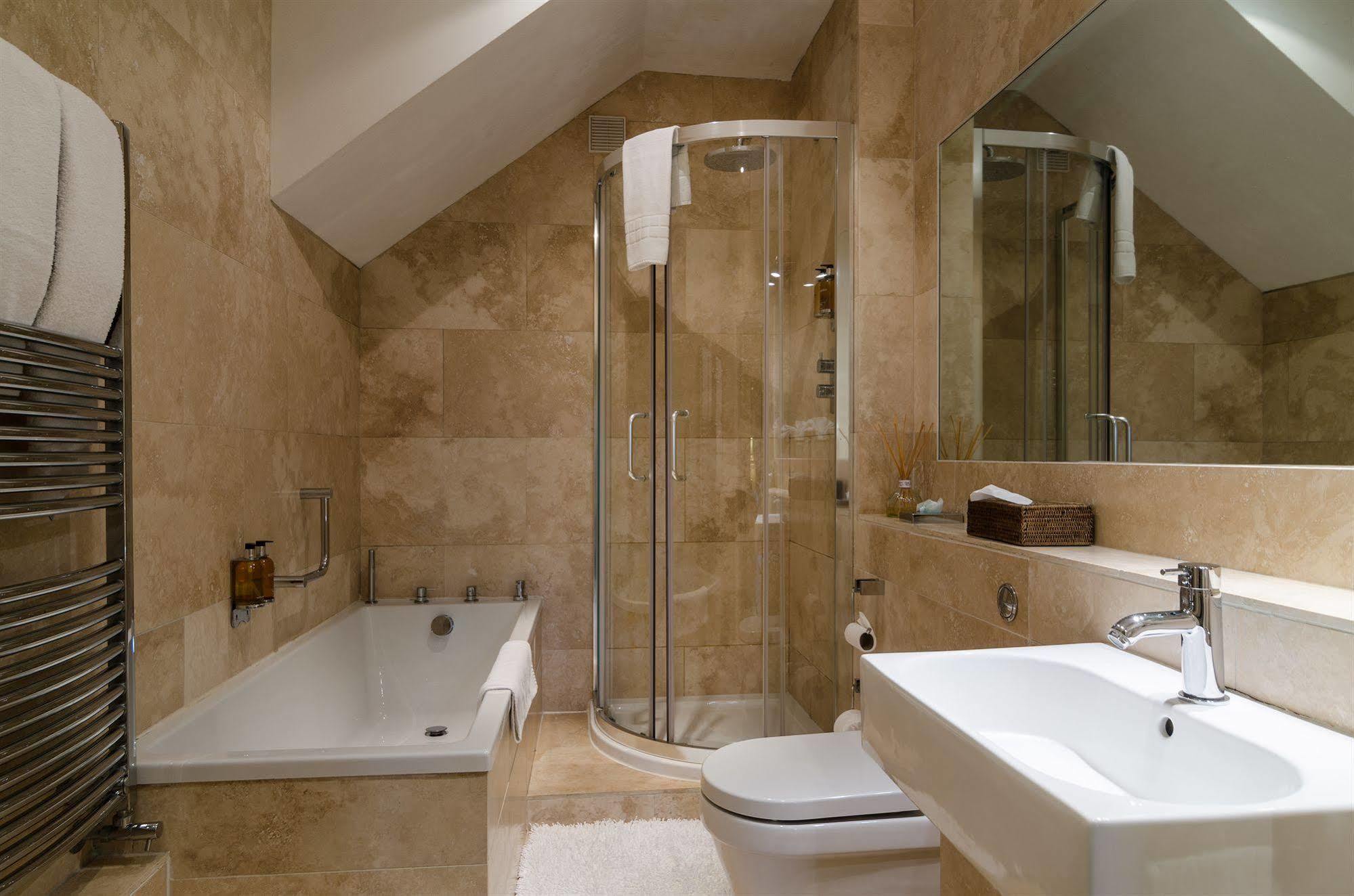 バース Apsley House Bed & Breakfast エクステリア 写真