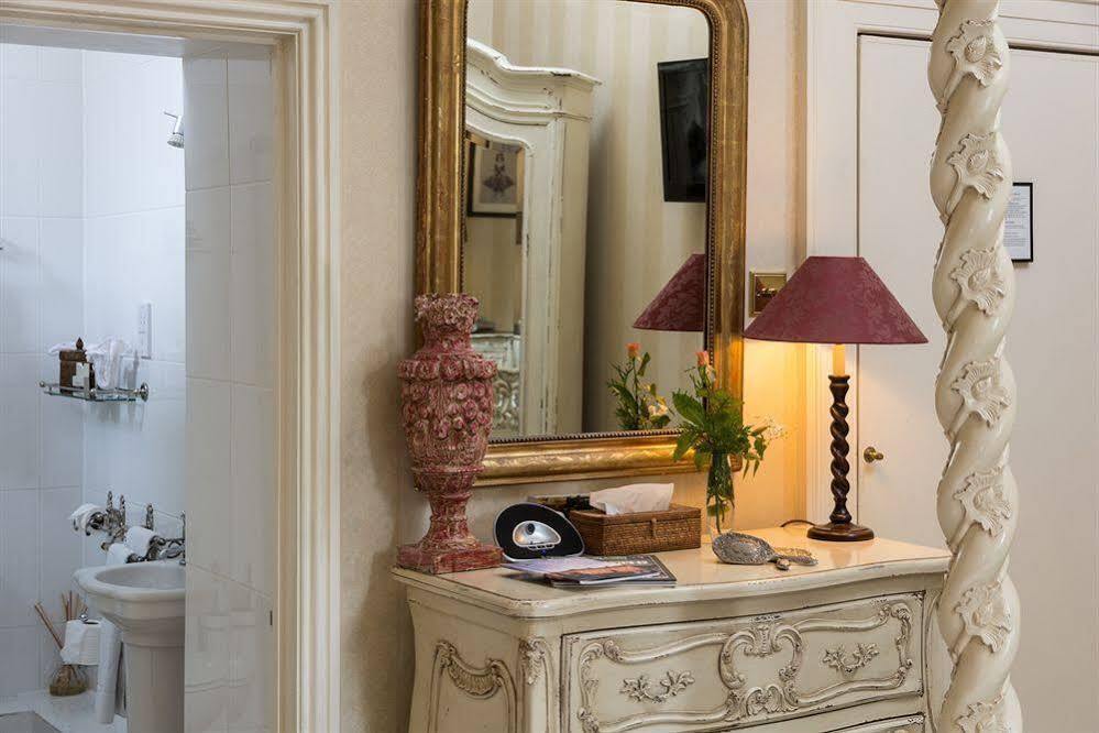 バース Apsley House Bed & Breakfast エクステリア 写真